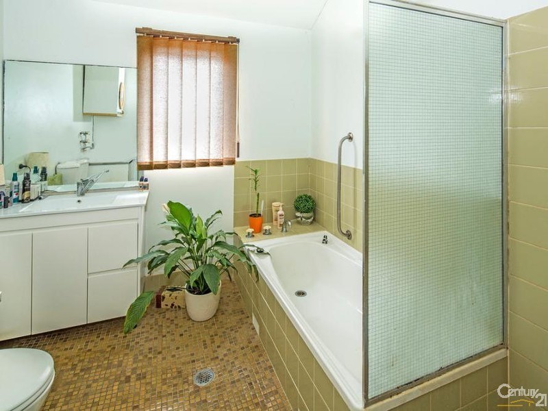 2/25 The Glen Road, Bardwell Valley NSW 2207