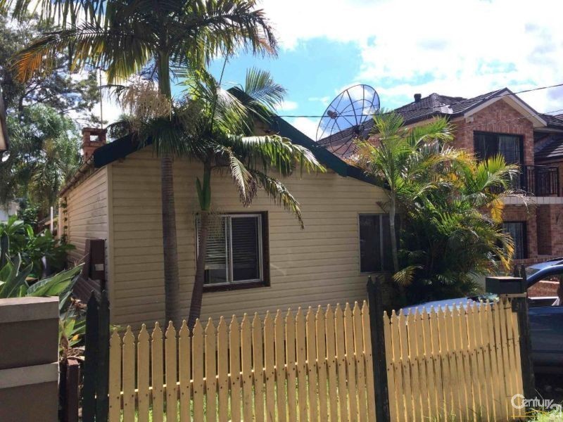 31 Tavistock Road, South Hurstville NSW 2221