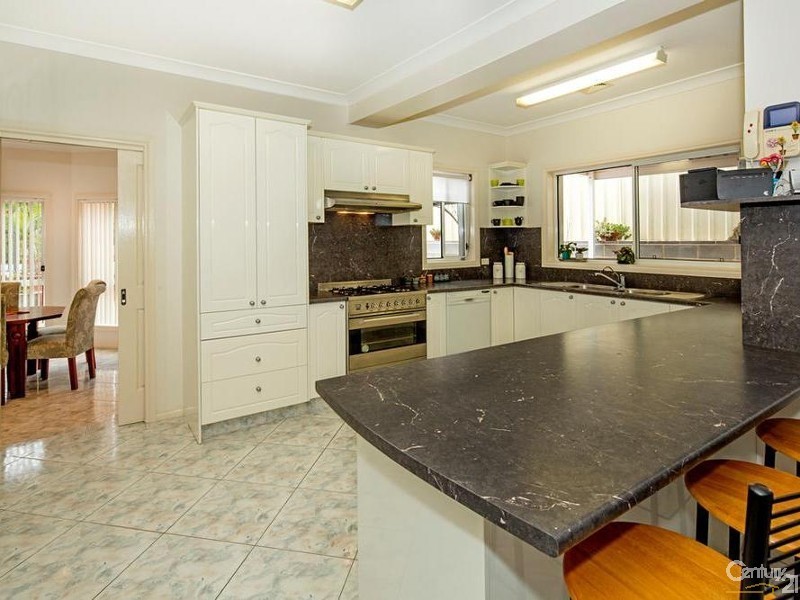 33 Northumberland Street, Bonnyrigg Heights NSW 2177