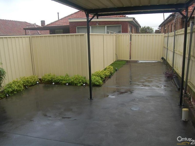 8 Vicliffe Street, Campsie NSW 2194