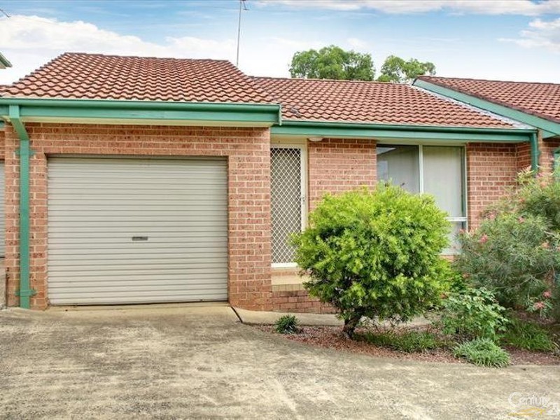 3/168-170 Cumberland Road, Ingleburn NSW 2565