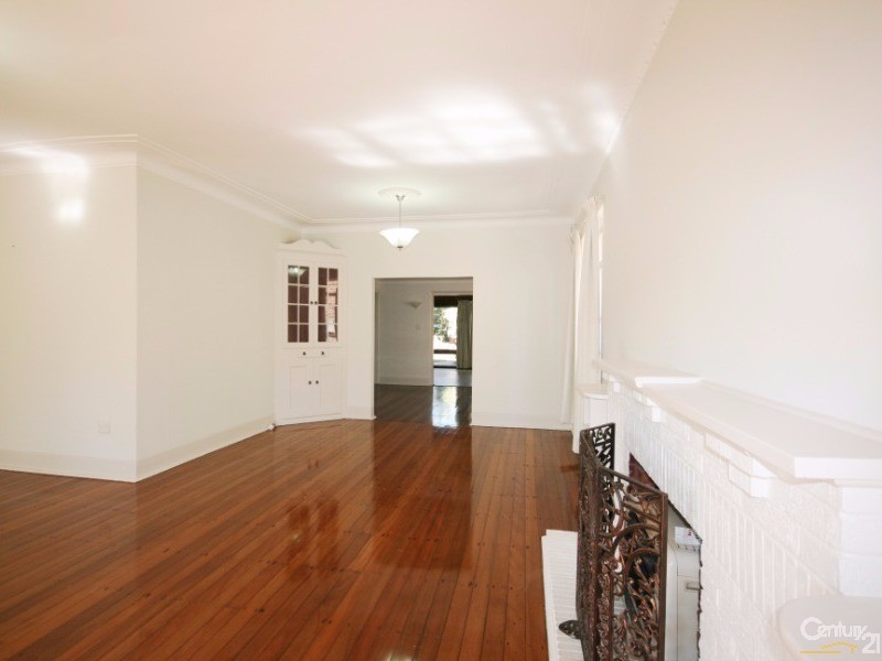 7 Pleasant Ave, Lindfield NSW 2070