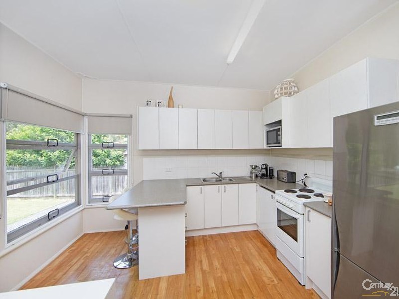 137 Lakedge Avenue, Berkeley Vale NSW 2261