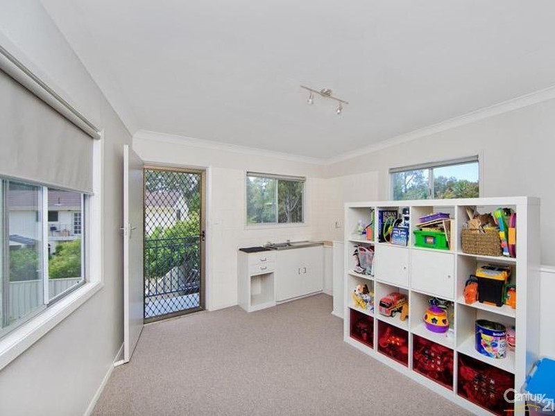 137 Lakedge Avenue, Berkeley Vale NSW 2261