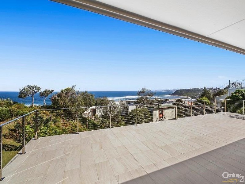 5 NORTH SCENIC ROAD, Forresters Beach NSW 2260