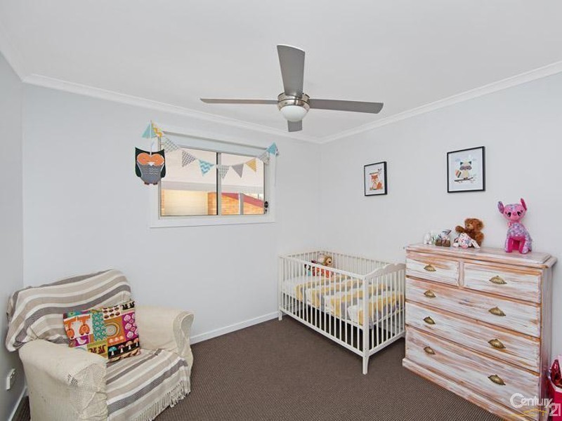 33 Cunningham Road, Killarney Vale NSW 2261