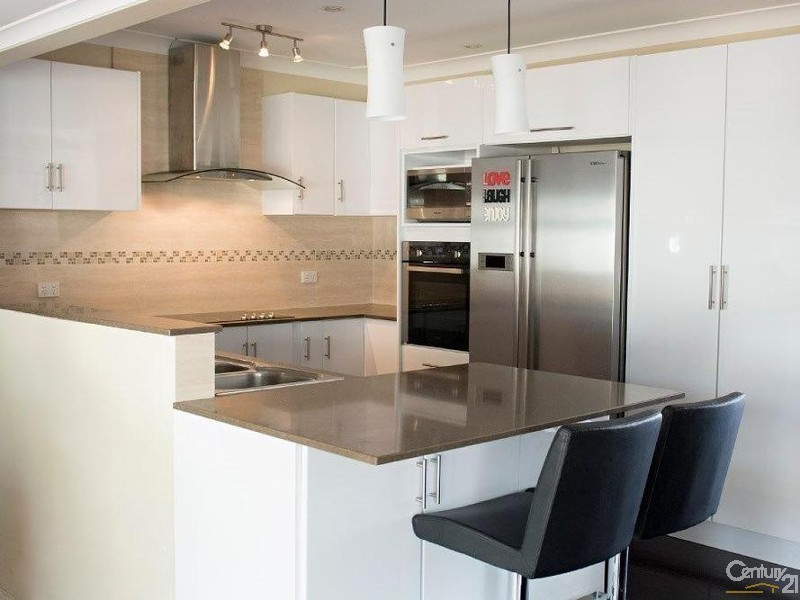 30 Brenda Crescent, Tumbi Umbi NSW 2261