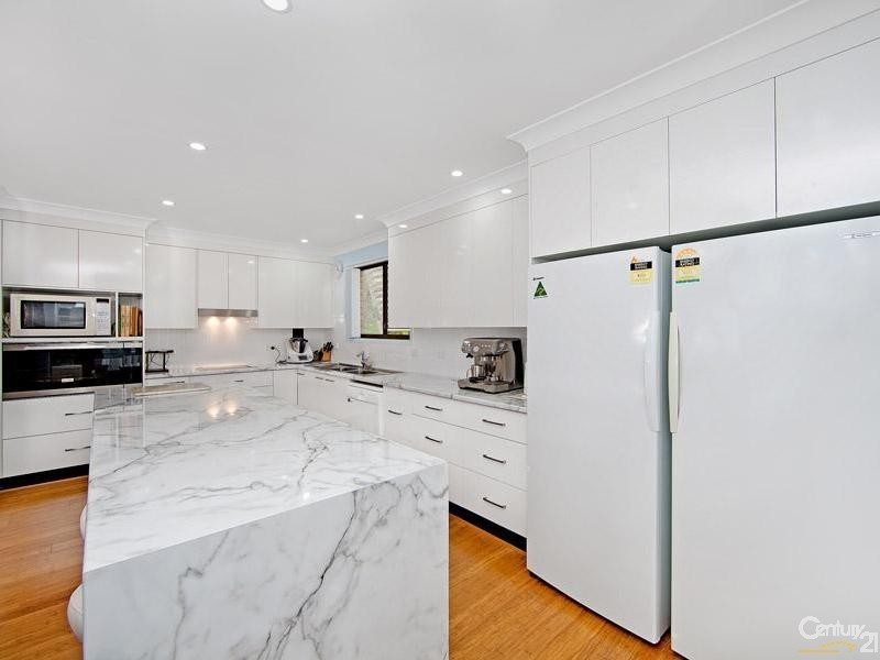 117  EASTERN ROAD, Bateau Bay NSW 2261