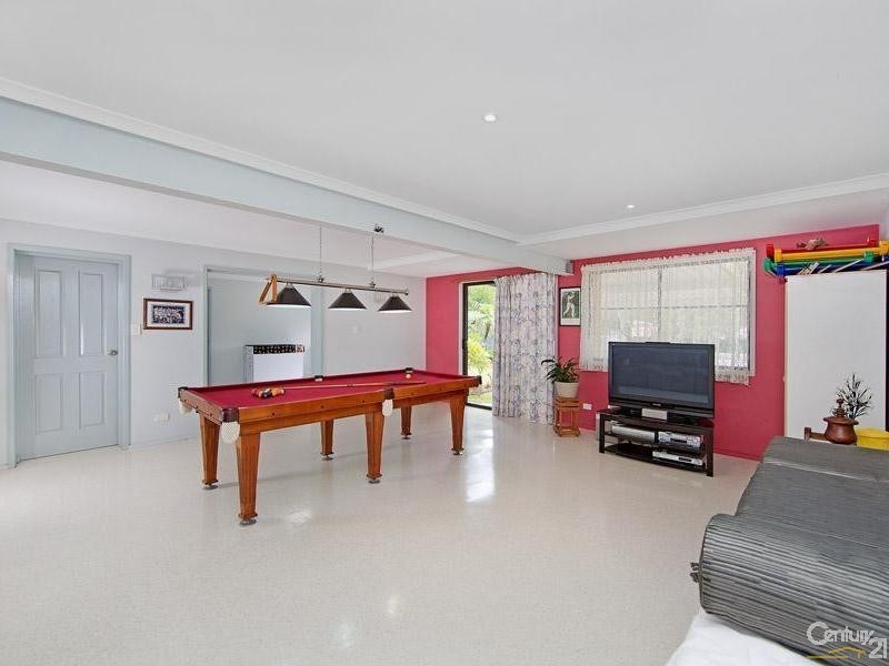 117  EASTERN ROAD, Bateau Bay NSW 2261