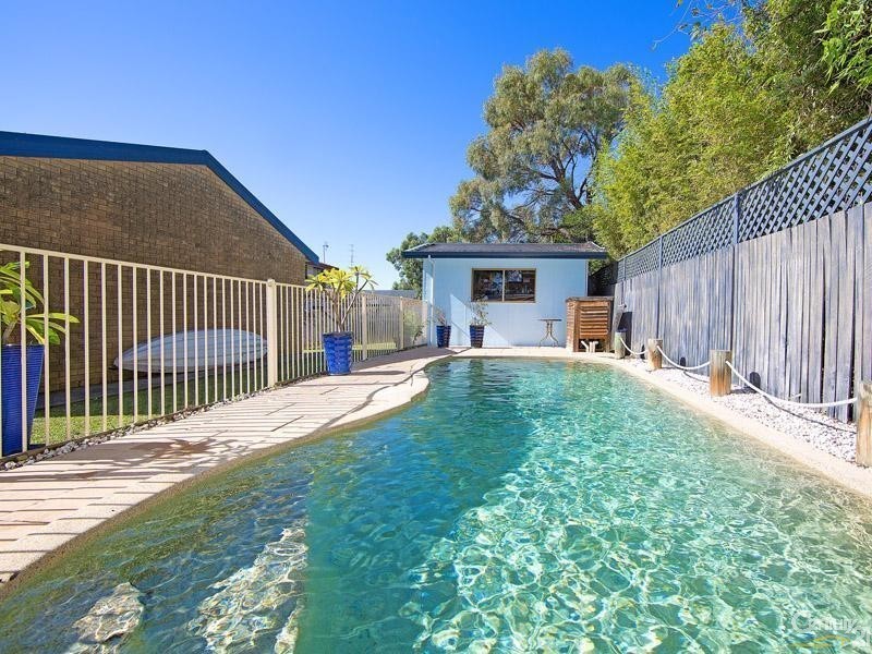 117 Eastern Road, Bateau Bay NSW 2261