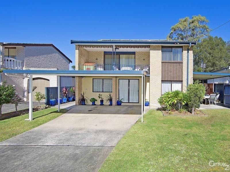 117 Eastern Road, Bateau Bay NSW 2261