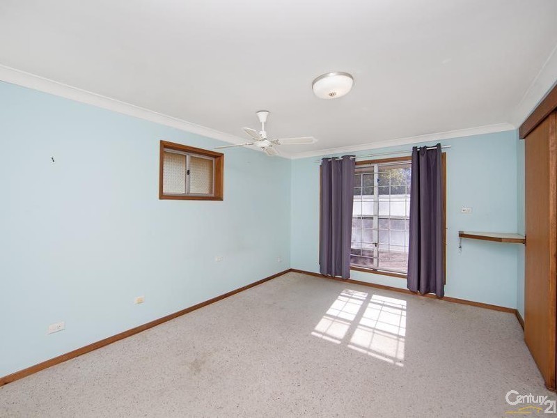 1/6a Charlton Ave, Toowoon Bay NSW 2261