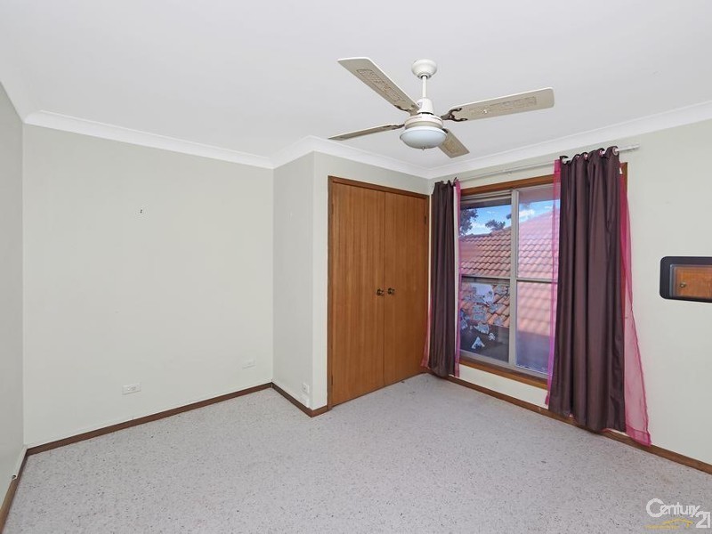 1/6a Charlton Ave, Toowoon Bay NSW 2261