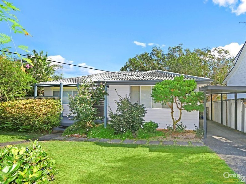 102 Lowanna Avenue, Forresters Beach NSW 2260