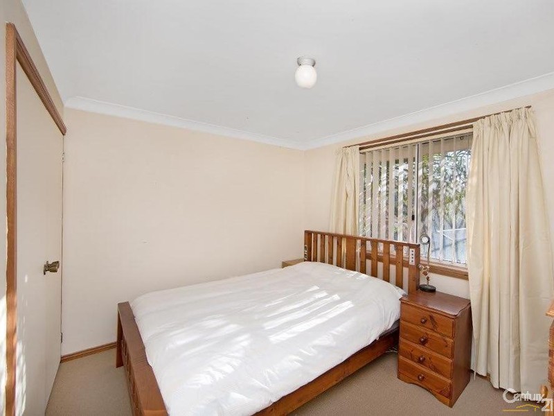 17 Noorong Avenue, Forresters Beach NSW 2260