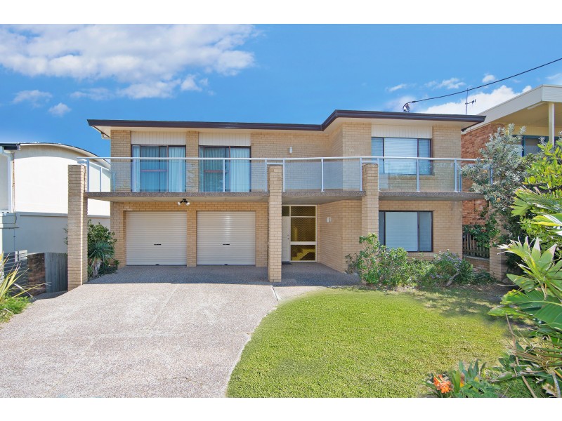 1/81 Kalakau Avenue, Forresters Beach NSW 2260