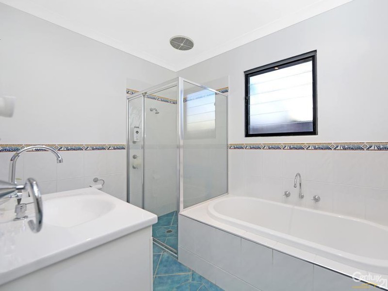 1B Maas Parade, Forresters Beach NSW 2260