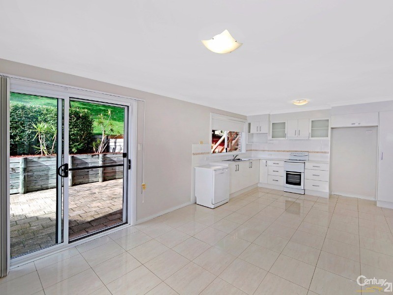 17 Noorong Avenue, Forresters Beach NSW 2260