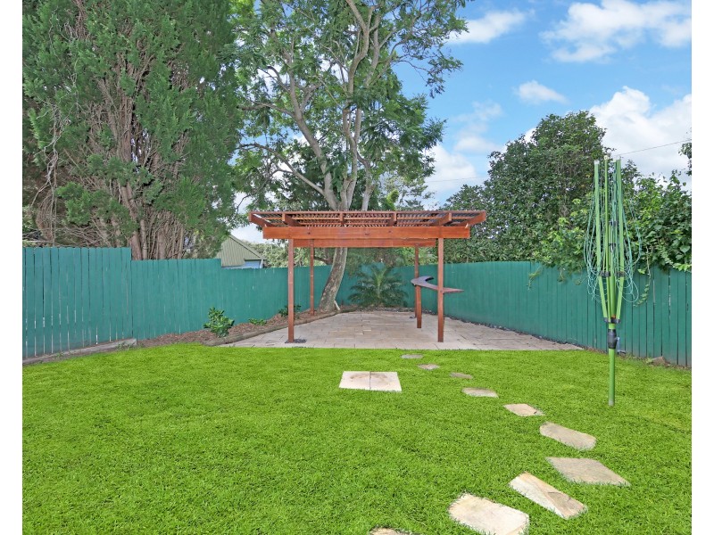10 Warrina Street, Wamberal NSW 2260