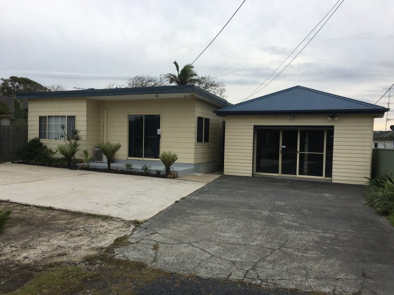 955 The Entrance Road, Forresters Beach NSW 2260