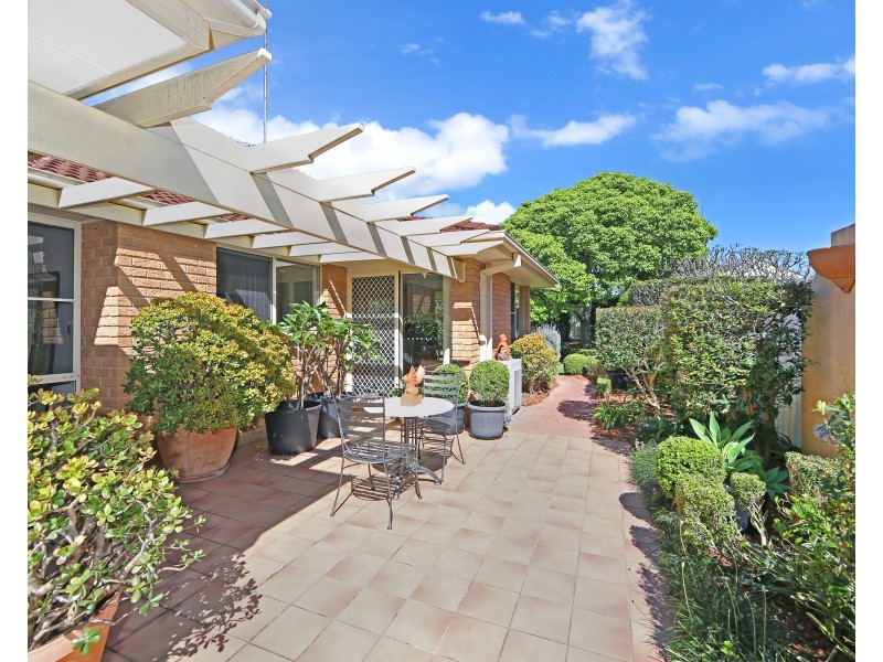 23 Currawong Street, Blue Bay NSW 2261