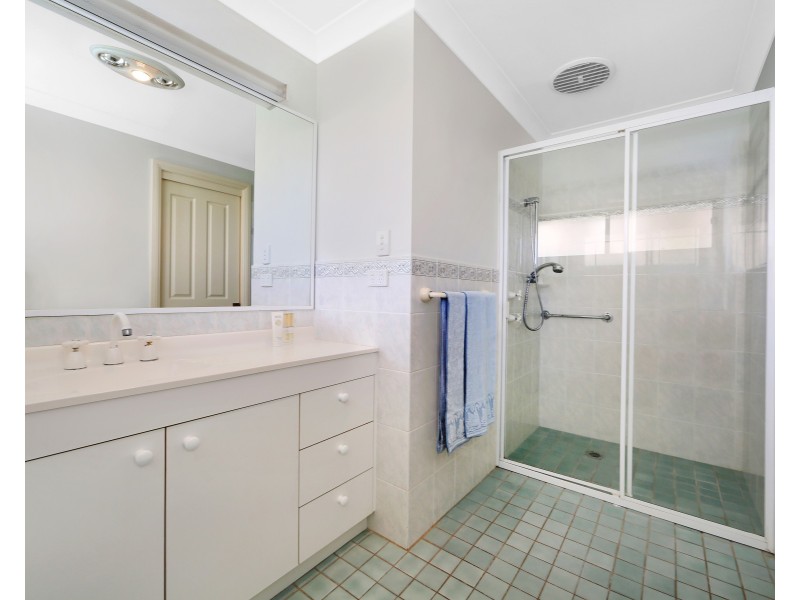 23 Currawong Street, Blue Bay NSW 2261