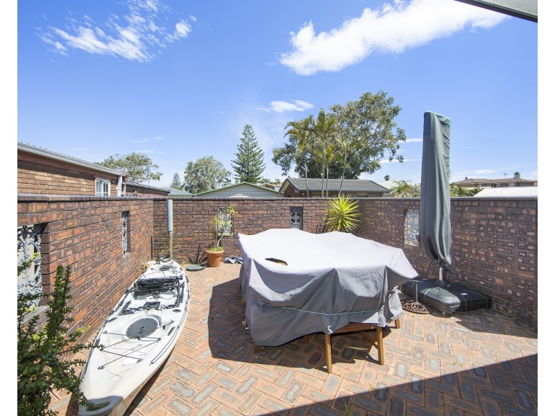 19 Manly Parade, The Entrance North NSW 2261