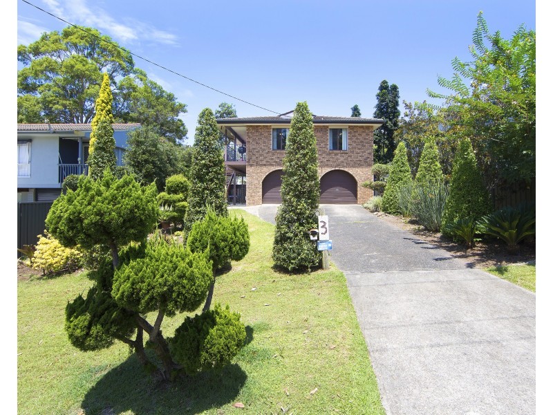 3 Montah Avenue, Berkeley Vale NSW 2261