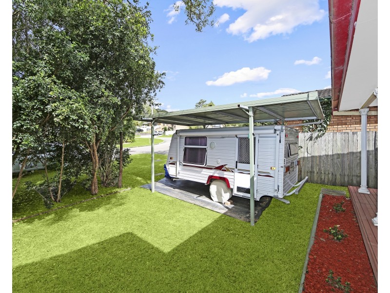 2  Montah Avenue, Berkeley Vale NSW 2261