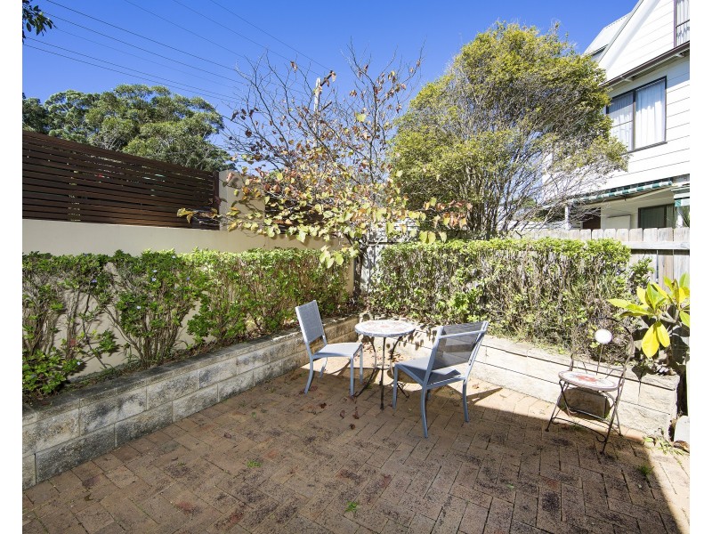 106 u/s Lowanna Avenue, Forresters Beach NSW 2260