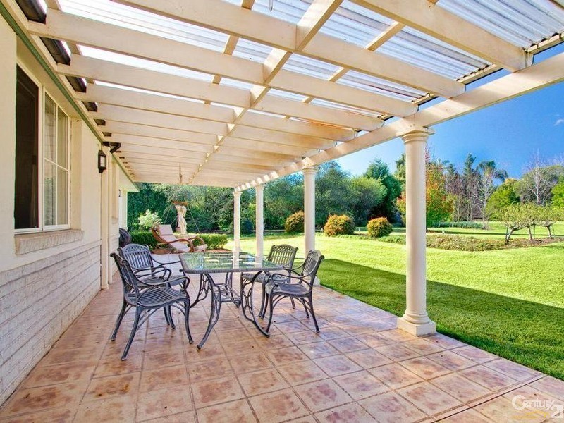 13 Ritchie Rd, Silverdale NSW 2752