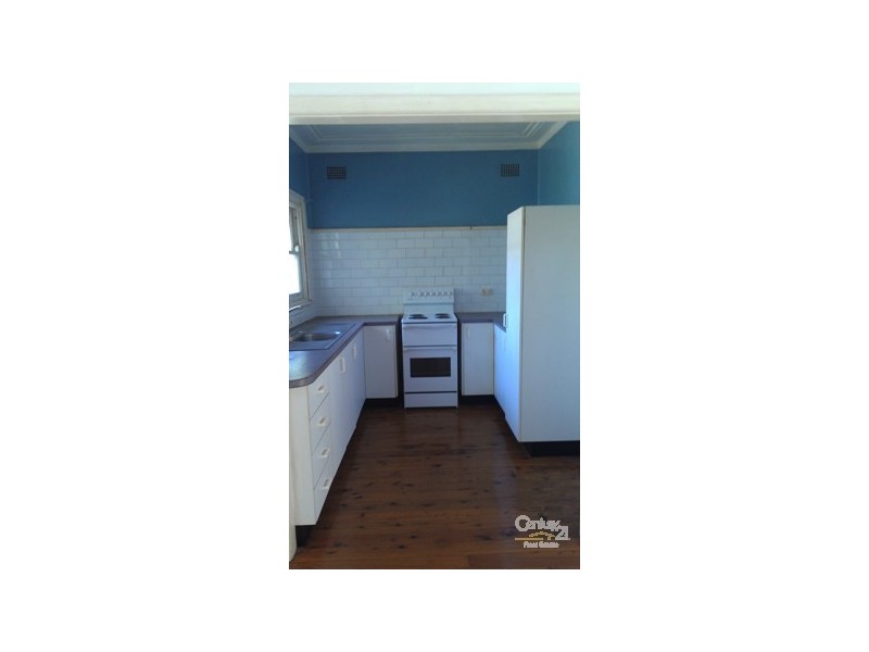 18 Layton Avenue, Blaxland NSW 2774