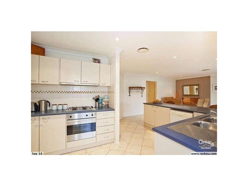 7 Butcherbird Place, Glenmore Park NSW 2745