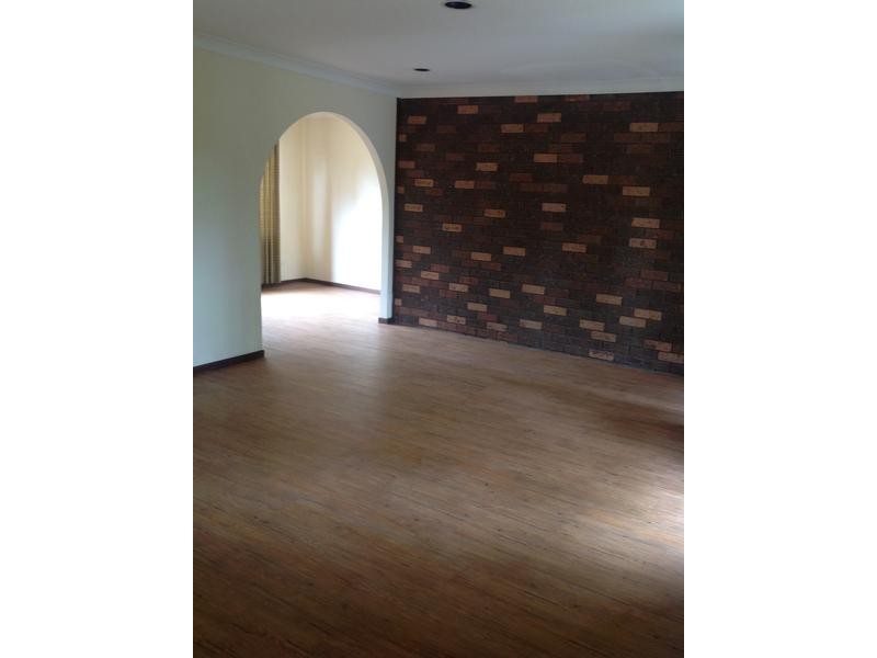 1 Bowaga, Blaxland NSW 2774