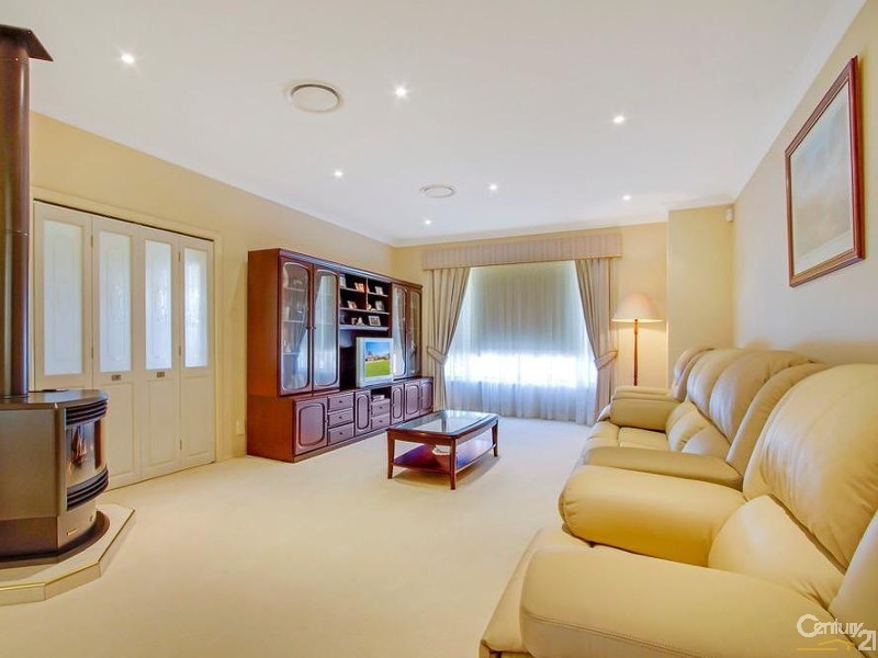 37 Greenhills Drive, Silverdale NSW 2752