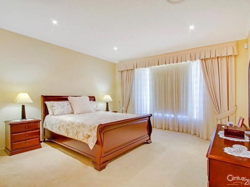 37 Greenhills Drive, Silverdale NSW 2752