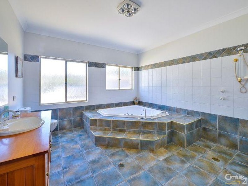 520 Bents Basin Road, Wallacia NSW 2745