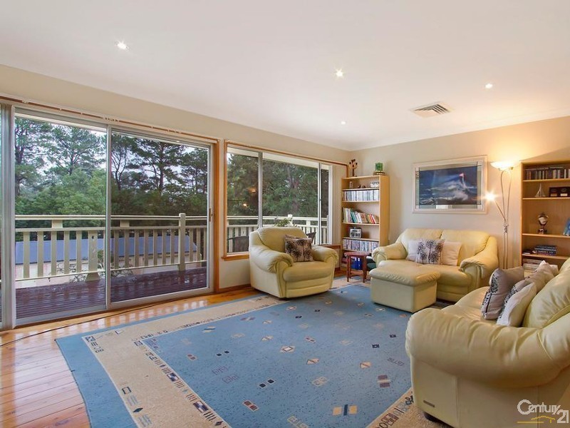 1  Alwyn Ave, Wallacia NSW 2745