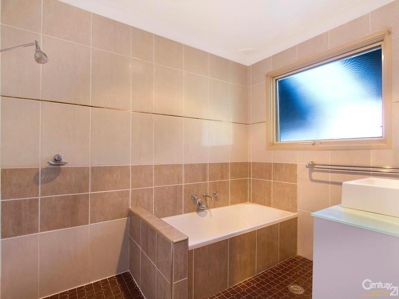 6 Eagle Street, Wallacia NSW 2745