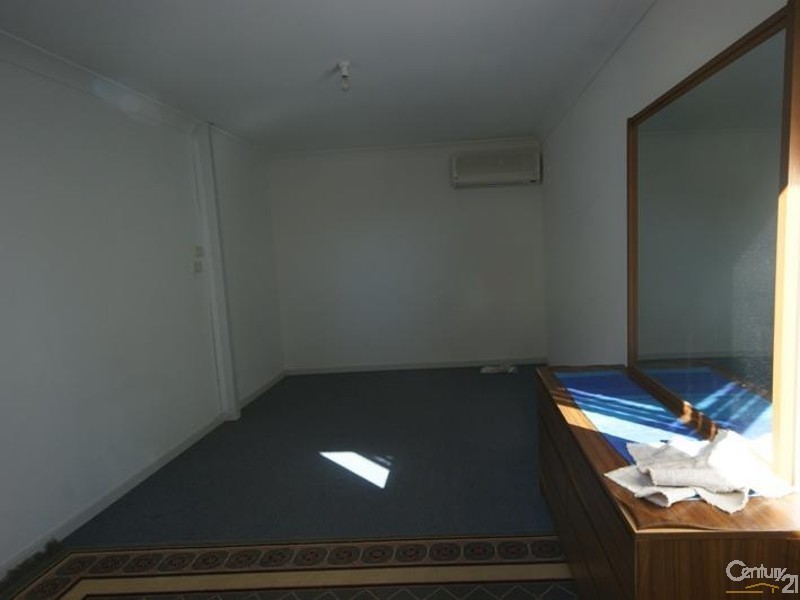 40 Third Street, Warragamba NSW 2752