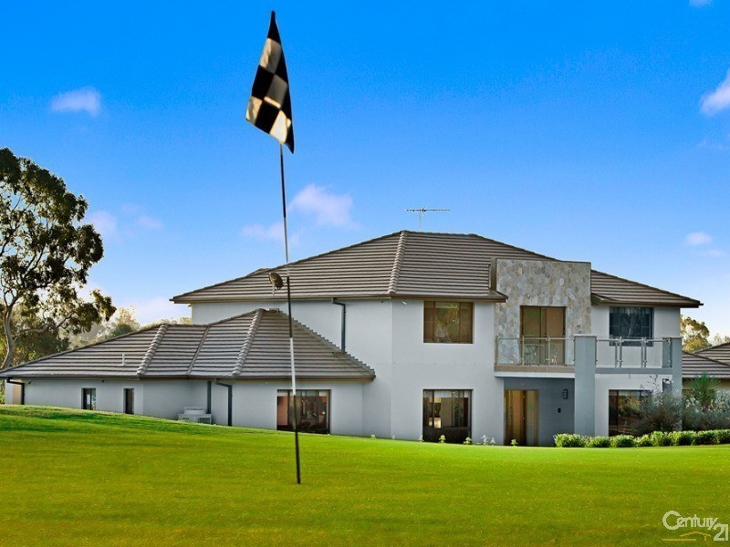 19 Woodhall Place, Luddenham NSW 2745