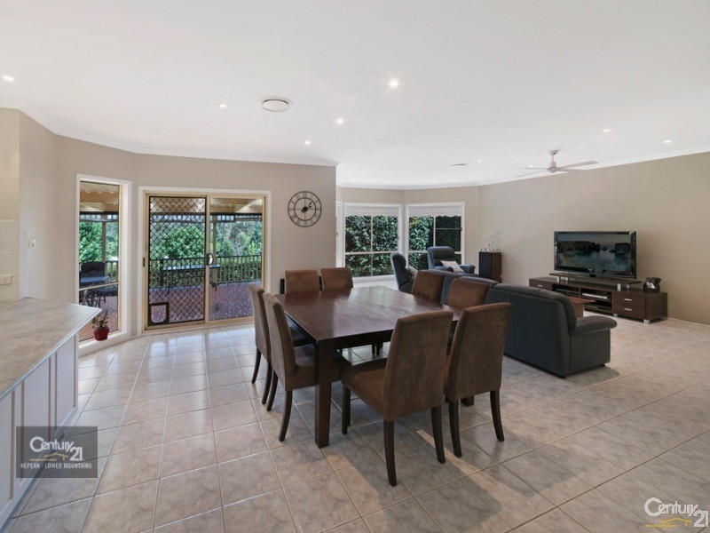 7 Waterhouse Drive, Silverdale NSW 2752