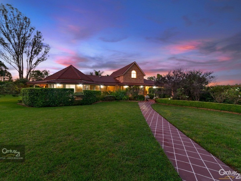 2 Davenport Drive, Wallacia NSW 2745