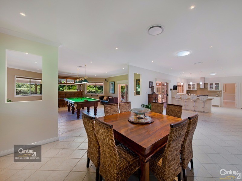 2 Davenport Drive, Wallacia NSW 2745