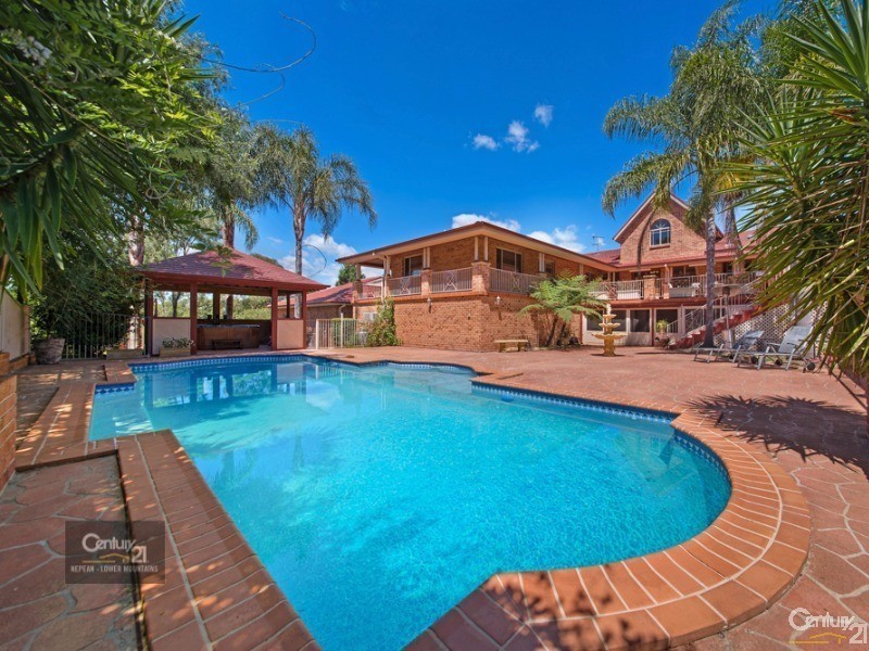 2 Davenport Drive, Wallacia NSW 2745