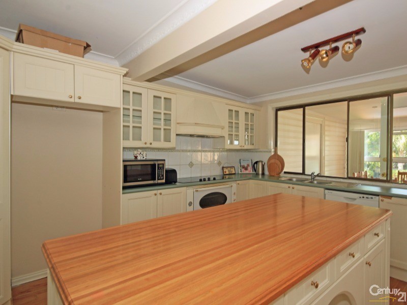 2156 The Northern Road, Luddenham NSW 2745