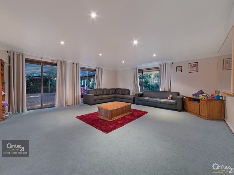 15 Taylors Road, Silverdale NSW 2752