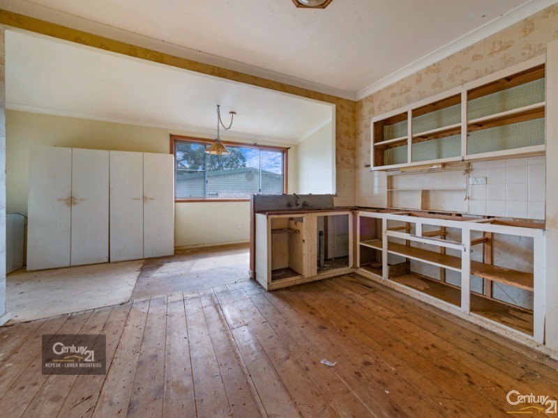 39 Second Street, Warragamba NSW 2752