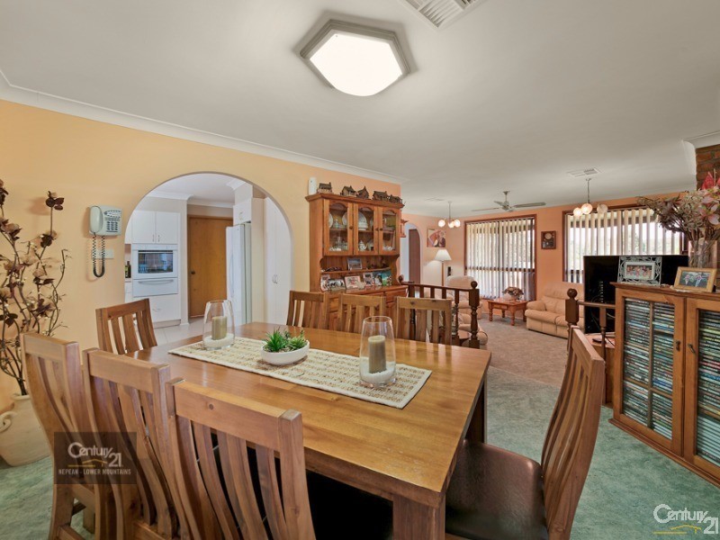 18 Park Road, Wallacia NSW 2745