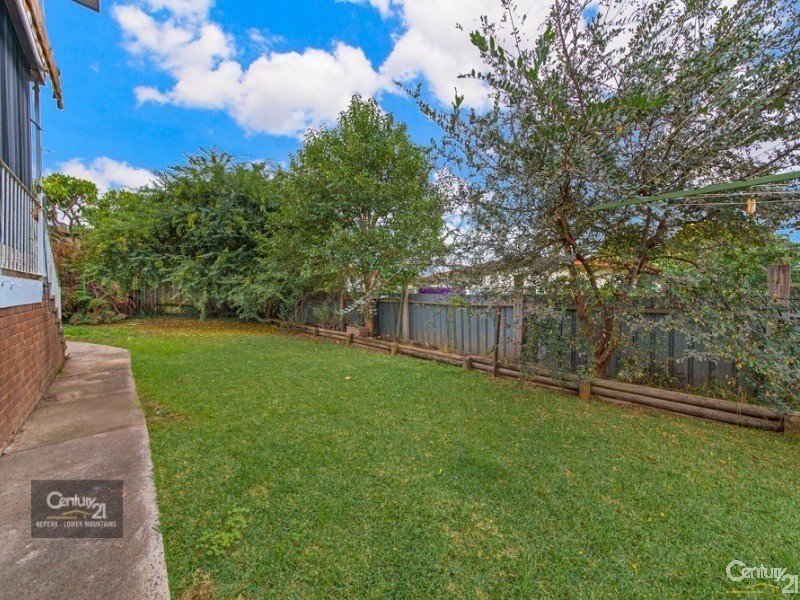 60 Weir Road, Warragamba NSW 2752